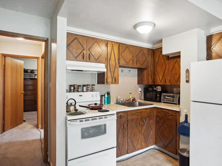 2425 Trinity Street, Vancouver, BC, V5K 1C9 - 28