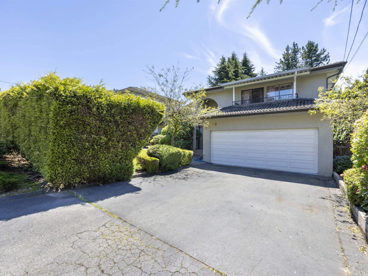 7220 Union Street, Burnaby, BC, V5A 1J2 - 2