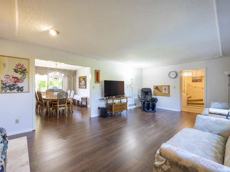 7220 Union Street, Burnaby, BC, V5A 1J2 - 9