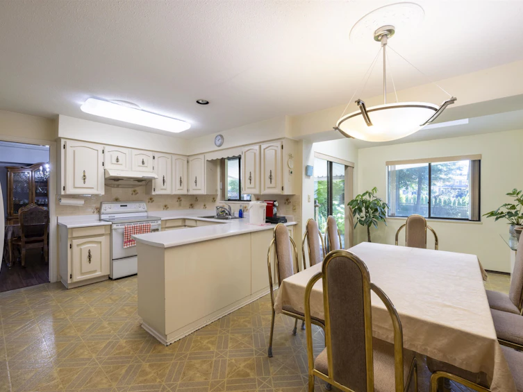 7220 Union Street, Burnaby, BC, V5A 1J2 - 16