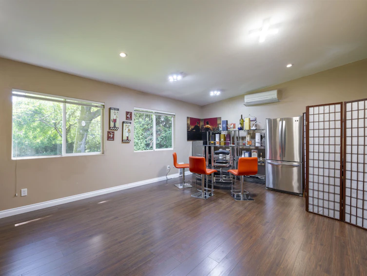 7220 Union Street, Burnaby, BC, V5A 1J2 - 20