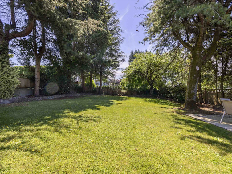 7220 Union Street, Burnaby, BC, V5A 1J2 - 35