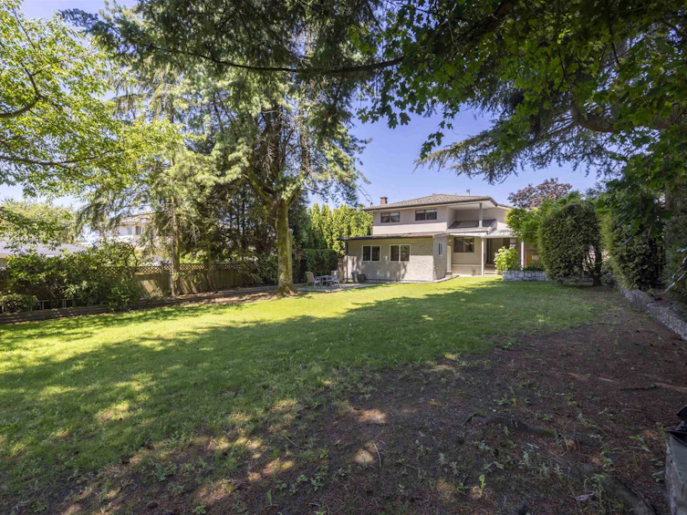 7220 Union Street, Burnaby, BC, V5A 1J2 - 36