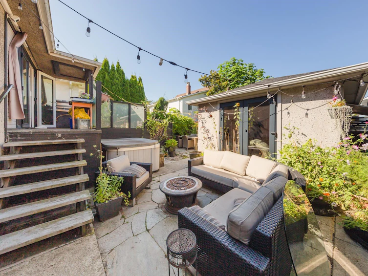 2381 E Georgia Street, Vancouver, BC, V5L 2C1 - 19