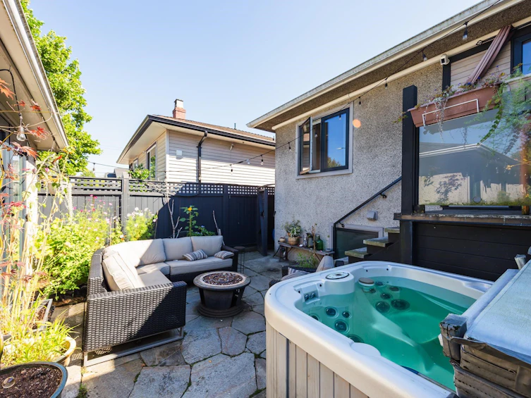 2381 E Georgia Street, Vancouver, BC, V5L 2C1 - 22