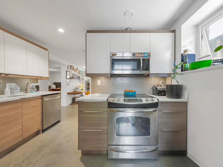 2381 E Georgia Street, Vancouver, BC, V5L 2C1 - 29