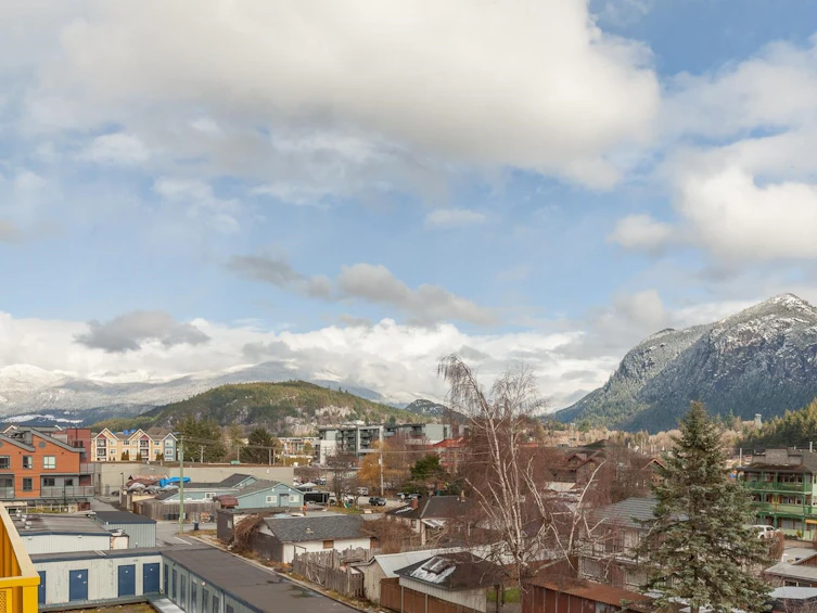 302-37762 Third Avenue, Squamish, BC, V8B 1C3 - 20