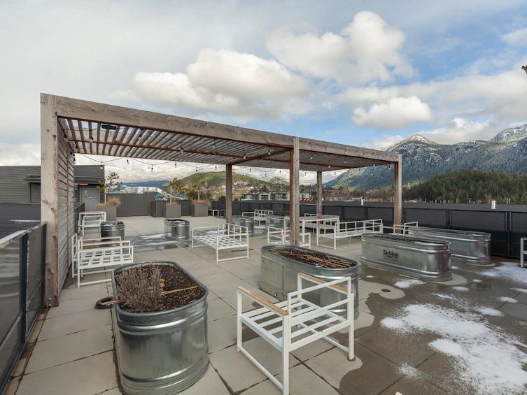 302-37762 Third Avenue, Squamish, BC, V8B 1C3 - 36
