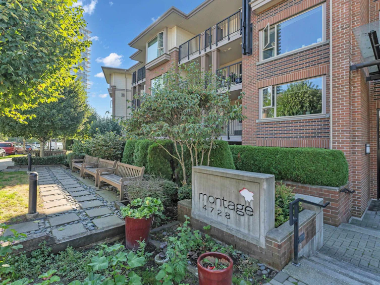 209-4728 Dawson Street, Burnaby, BC, V5C 0A9 - 2