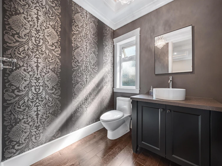16324 26b Avenue, Surrey, BC, V3Z 6Z2 - 16