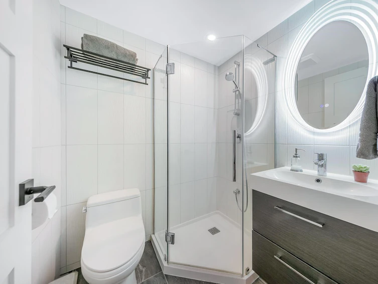 303-3480 Main Street, Vancouver, BC, V5V 3N2 - 24