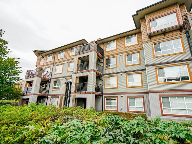 104-6960 120, Surrey, BC, V3W 1V4 - 2