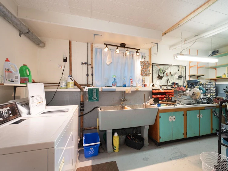 2621 West 14th Avenue, Vancouver, BC, V6K 2W8 - 17