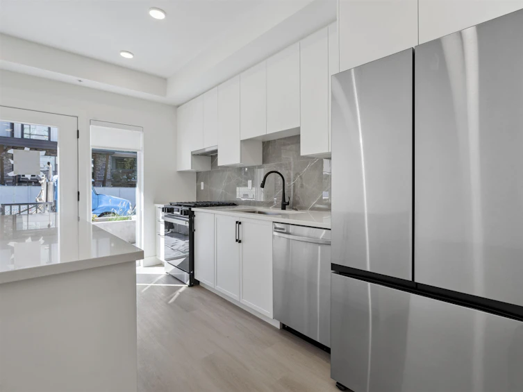 105-3528 146a, Surrey, BC, V4P 0H4 - 8