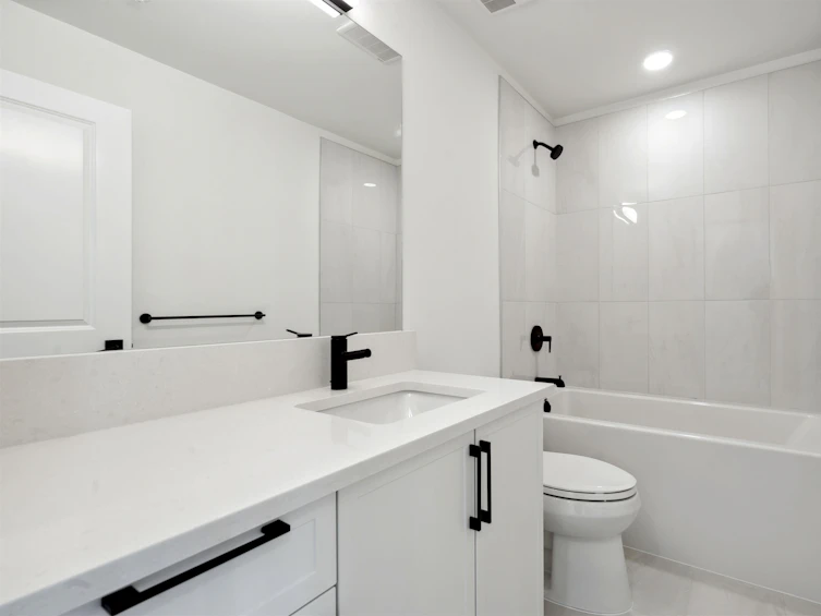 105-3528 146a, Surrey, BC, V4P 0H4 - 19