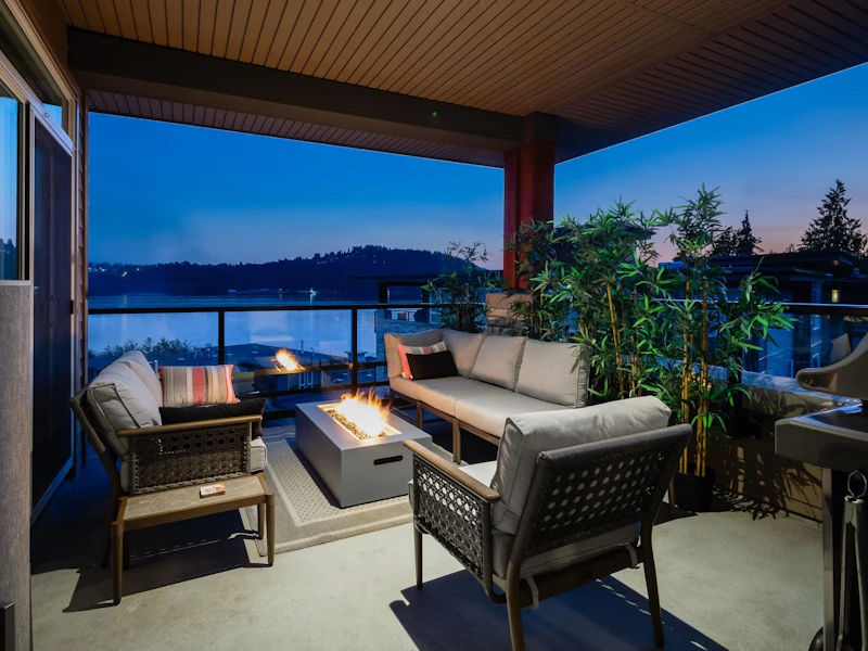403 - 3911 Cates Landing Way, North Vancouver BC