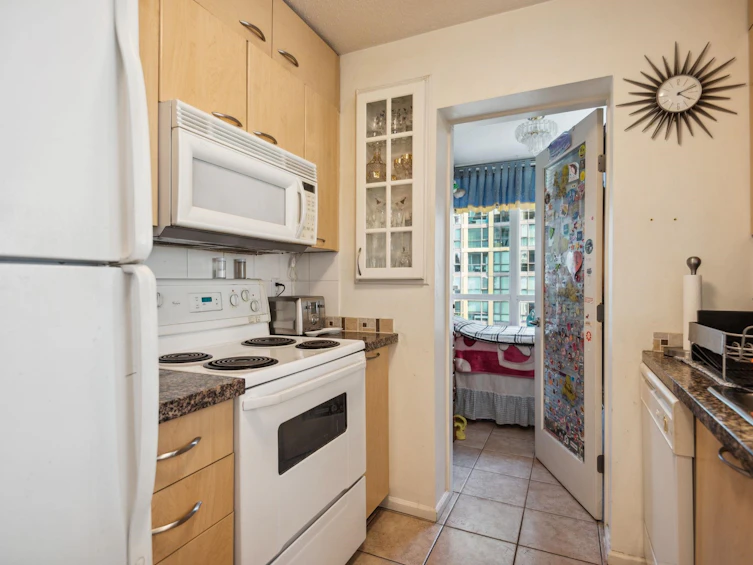 1408-1420 W Georgia Street, Vancouver, BC, V6G 3K4 - 12