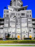Th109 1383 Marinaside Crescent