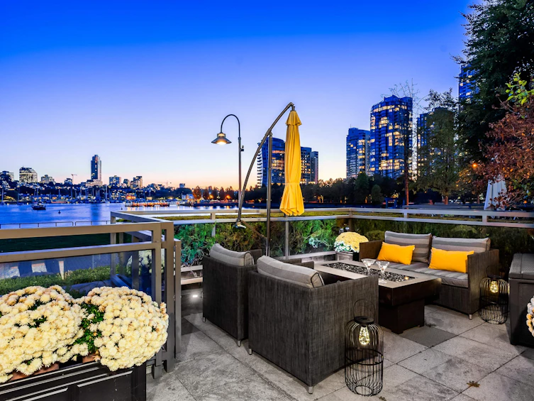 TH109-1383 Marinaside Crescent, Vancouver, BC, V6Z 2W9 - 6