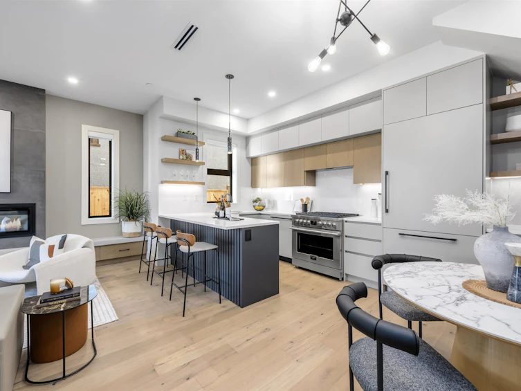 1-635 Kaslo Street, Vancouver, BC, V5K 3Z4 - 9