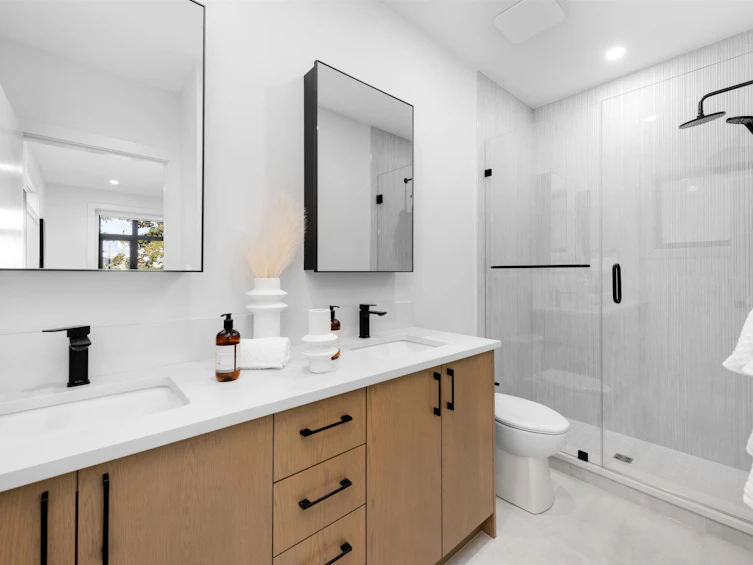 1-635 Kaslo Street, Vancouver, BC, V5K 3Z4 - 23