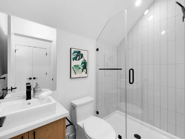 1-635 Kaslo Street, Vancouver, BC, V5K 3Z4 - 24