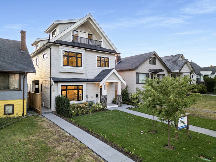 1-635 Kaslo Street, Vancouver, BC, V5K 3Z4 - 31