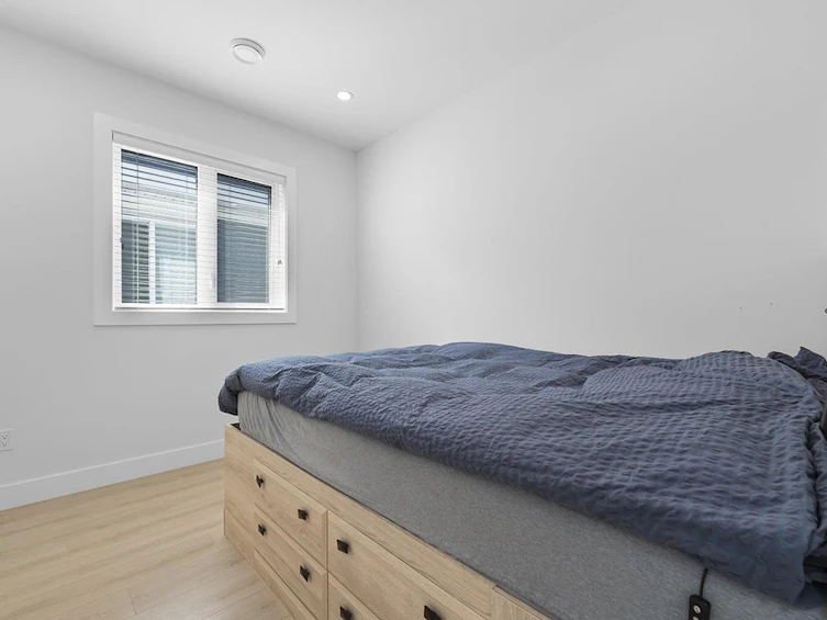 8431 No. 1 Road, Richmond, BC, V7C 1V1 - 15