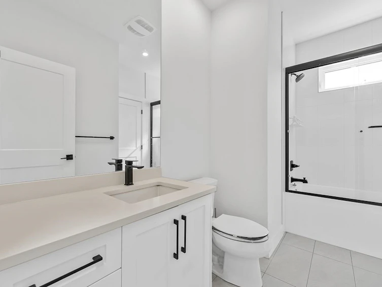 8431 No. 1 Road, Richmond, BC, V7C 1V1 - 18