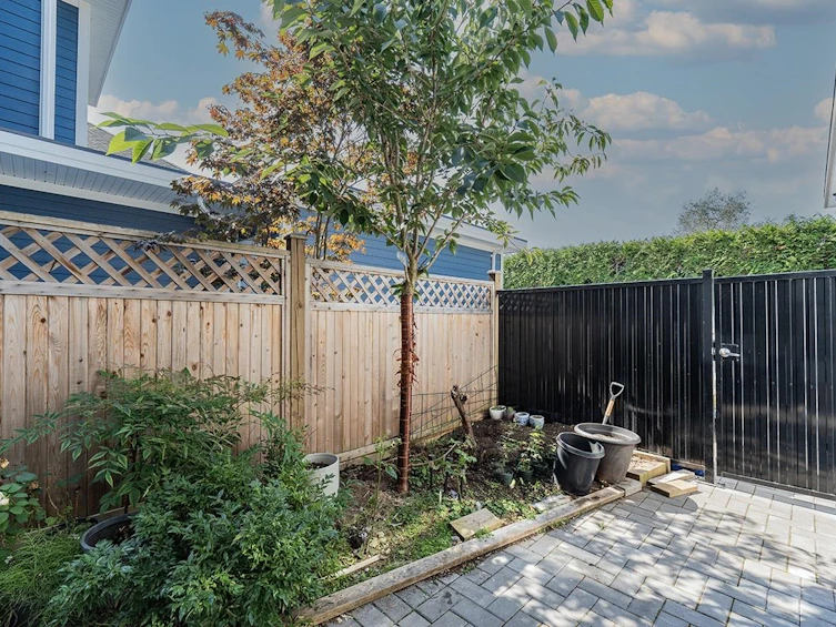 8431 No. 1 Road, Richmond, BC, V7C 1V1 - 26