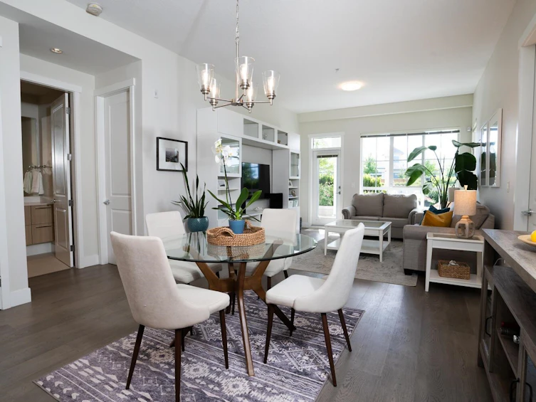 105-5535 Admiral Way, Delta, BC, V4K 0E3 - 2