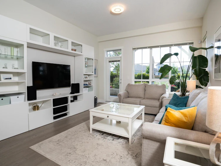 105-5535 Admiral Way, Delta, BC, V4K 0E3 - 3