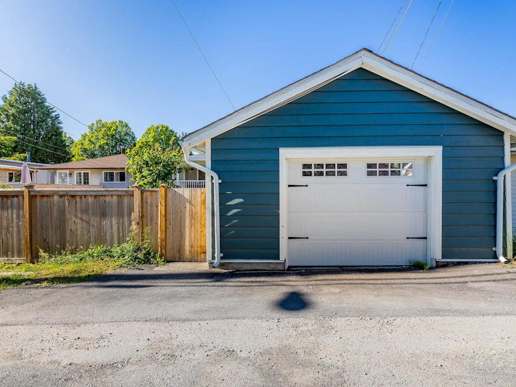 870 East 33 Avenue, Vancouver, BC, V5V 3A5 - 25
