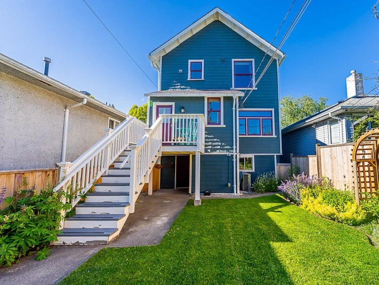 870 East 33 Avenue, Vancouver, BC, V5V 3A5 - 37