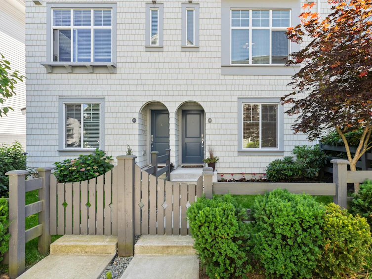 48-8168 136a, Surrey, BC, V3W 2Z6 - 2
