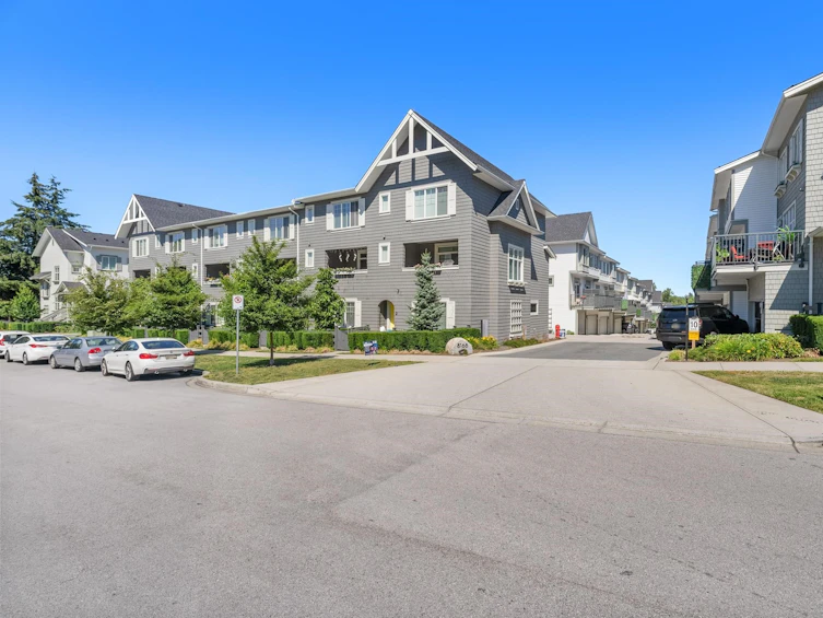 48-8168 136a, Surrey, BC, V3W 2Z6 - 32