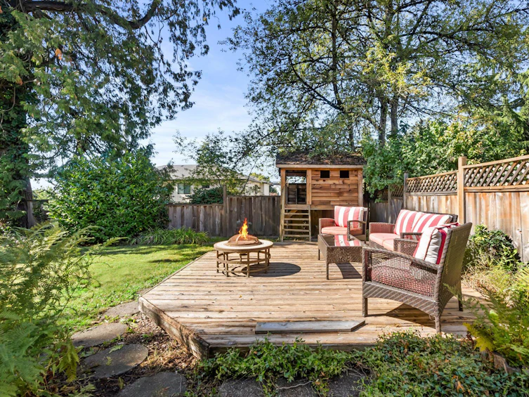 10338 Johnson, Delta, BC, V4C 2N6 - 31