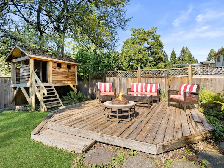 10338 Johnson, Delta, BC, V4C 2N6 - 34