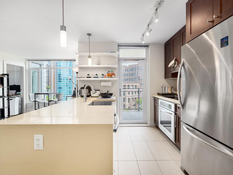 1705-888 Homer Street, Vancouver, BC, V6B 0H7 - 3