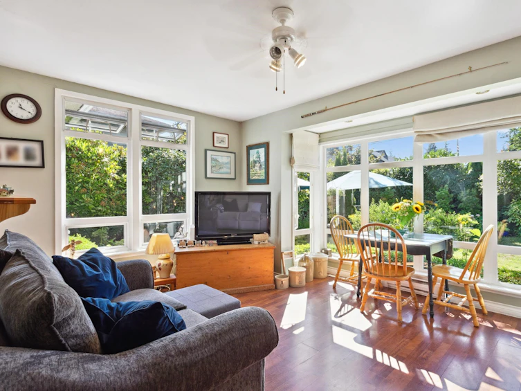 919 Fairmont Road, North Vancouver, BC, V7R 2W5 - 10