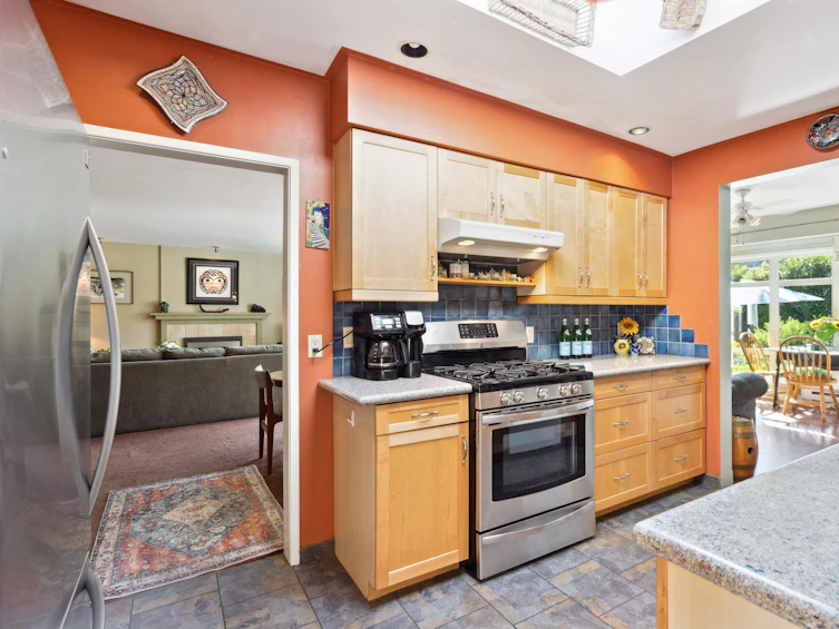 919 Fairmont Road, North Vancouver, BC, V7R 2W5 - 14
