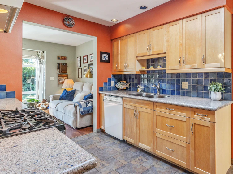 919 Fairmont Road, North Vancouver, BC, V7R 2W5 - 15