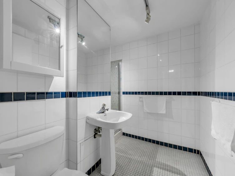 4341 Keith Road, West Vancouver, BC, V7W 2L9 - 28