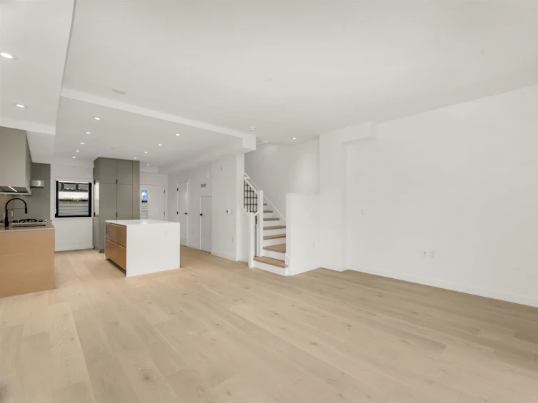 588 W 28th Avenue, Vancouver, BC, V5Z 2H1 - 32
