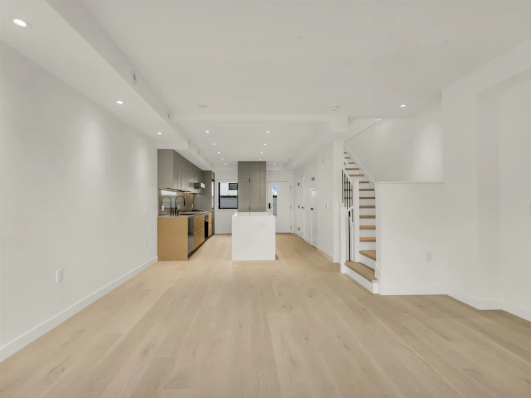 588 W 28th Avenue, Vancouver, BC, V5Z 2H1 - 33