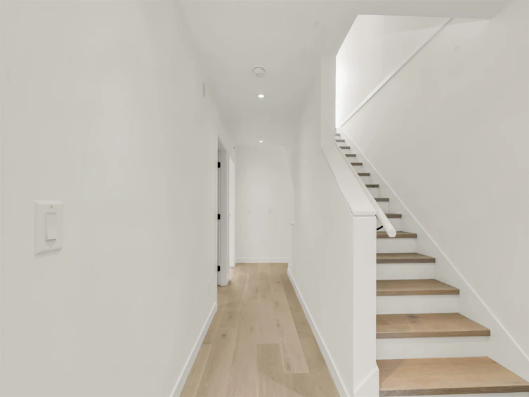 588 W 28th Avenue, Vancouver, BC, V5Z 2H1 - 40
