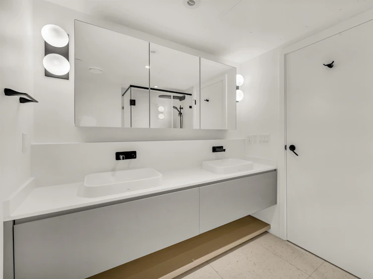588 W 28th Avenue, Vancouver, BC, V5Z 2H1 - 12