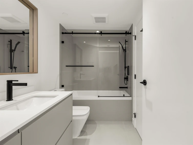 588 W 28th Avenue, Vancouver, BC, V5Z 2H1 - 14