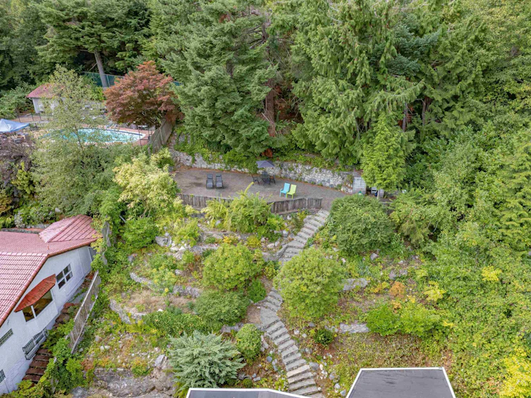 569 St. Giles Road, West Vancouver, BC, V7S 1L7 - 27