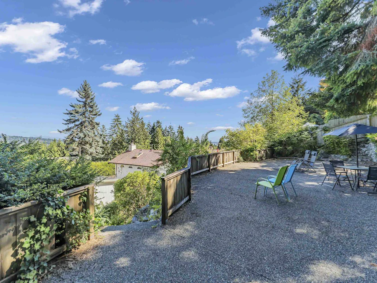 569 St. Giles Road, West Vancouver, BC, V7S 1L7 - 28